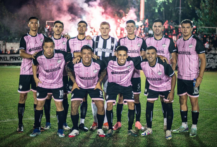 Imagen de Unión debutó en el campeonato empatando con Riberas.