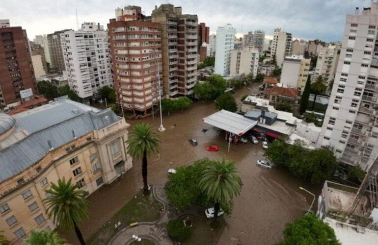 Temporal e inundación en Bahía Blanca.