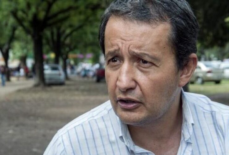 Imagen de Carlos Del Frade este sábado en Arroyo Seco