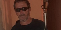 Imagen de Oscar Cassella agradeció a la comunidad por su nuevo bastón y criticó la actitud de Desarrollo Social