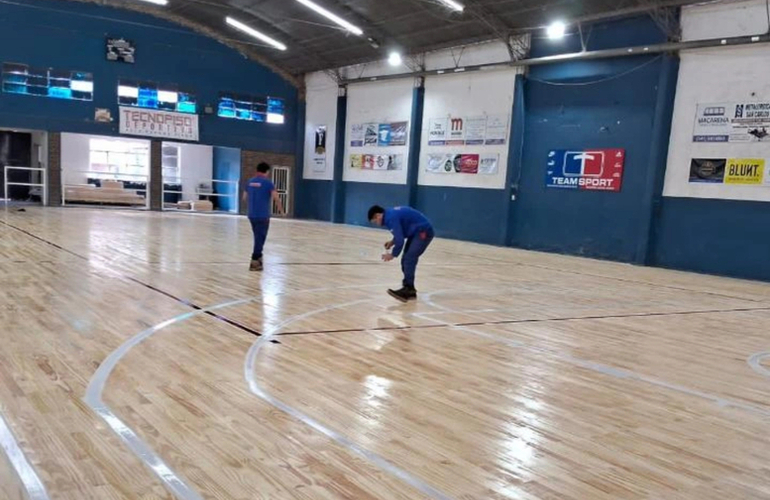 Imagen de Piso de Parquet: Avanza la obra en el Sal&oacute;n Dorado.