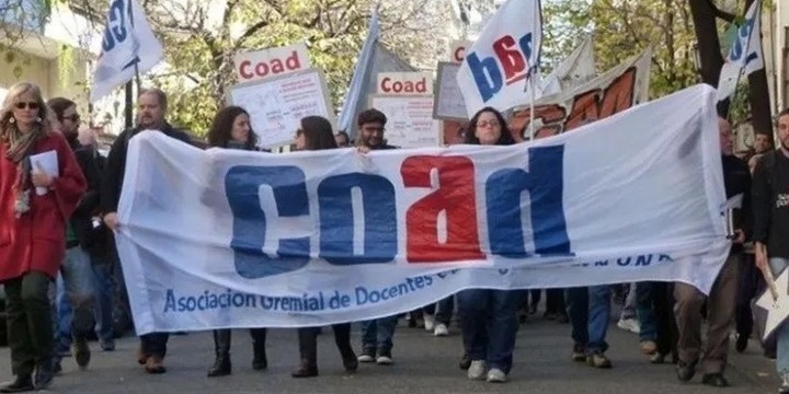Imagen de Docentes universitarios pararán 48 horas en reclamo por la pérdida salarial y la falta de diálogo con el Gobierno
