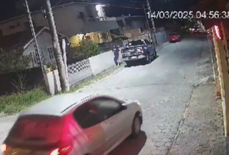 Imagen de Dieron con la camioneta robada en Brasil y recuperan documentación