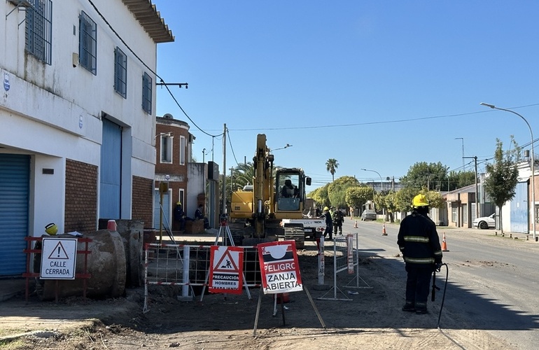 Imagen de Rotura de caño de gas en Juan B. Justo y Ruta 21.