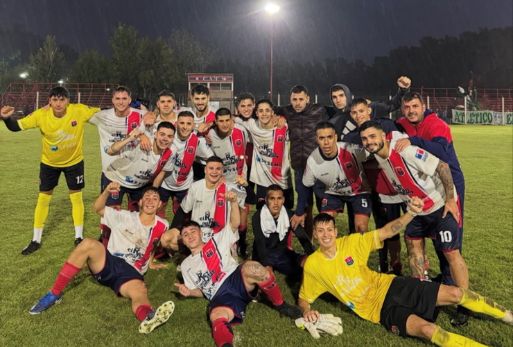 Imagen de F&uacute;tbol: Talleres venci&oacute; 3-1 a Atl&eacute;tico Empalme por la fecha 6