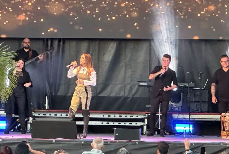 Imagen de La Sole brill&oacute; en el 127&deg; aniversario de General Lagos