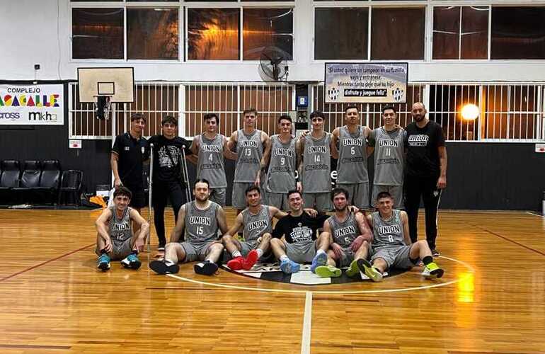 Imagen de Básquet: La Primera B de Unión le ganó a Regatas en el debut del torneo