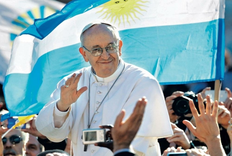 El gobierno municipal emitió un decreto por el fallecimiento del sumo Pontífice.