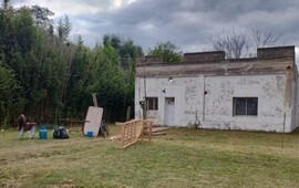 Imagen de Grave denuncia de una mujer que fue golpeada frente a sus hijos por negarse a vender droga para una banda