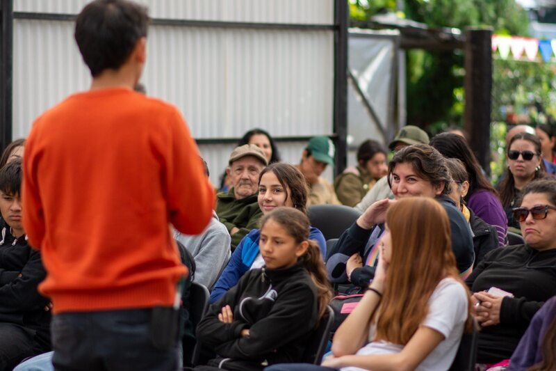 Imagen de Pavón: Vecinos y estudiantes participaron de una jornada de capacitación sobre huerta domiciliaria