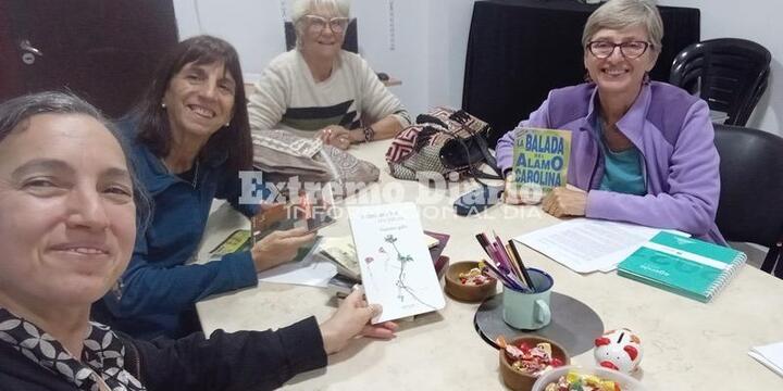 Imagen de Inician el primer club de lectura semanal de Pueblo Esther