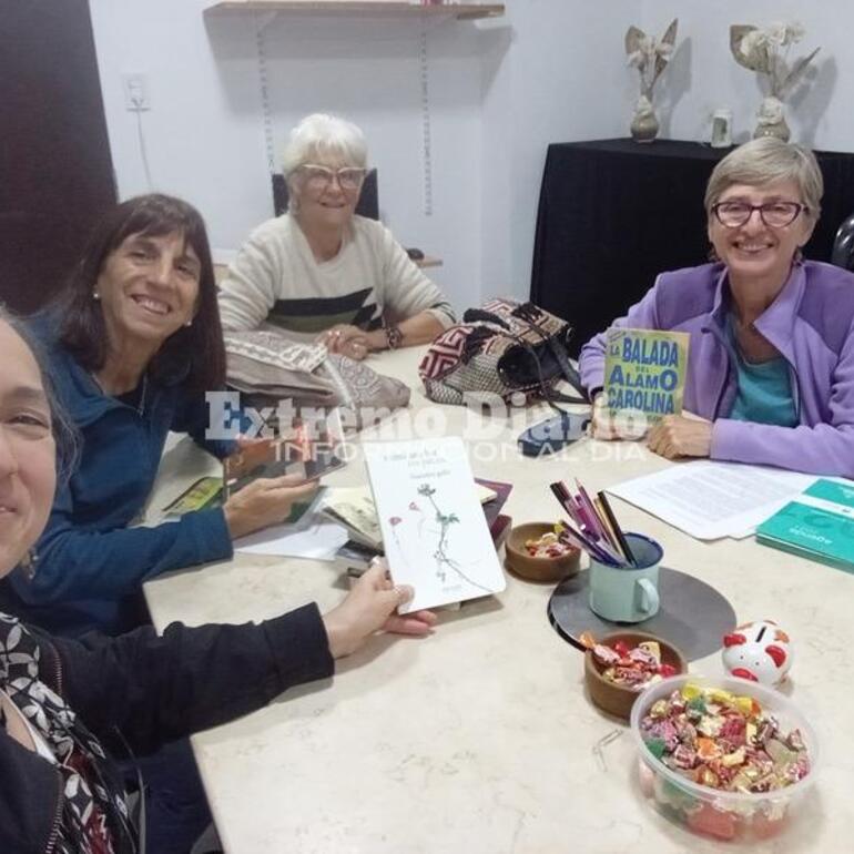 Imagen de Inician el primer club de lectura semanal de Pueblo Esther