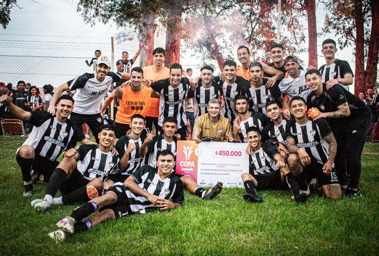 Imagen de Copa Santa Fe: Unión venció por penales a Belgrano de Serodino y pasó de ronda