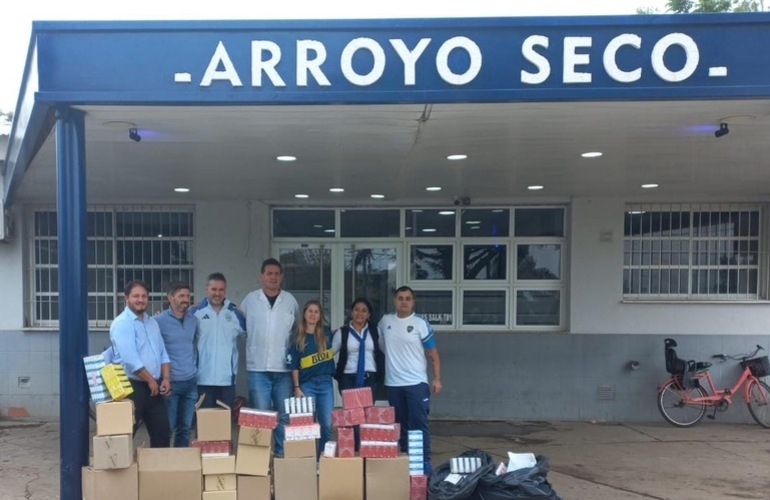 Imagen de La Peña 'Arroyo Seco es de Boca' realizó nueva entrega de medicamentos al Hospital local