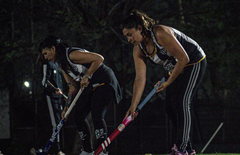 Imagen de Esta noche, amistoso de las 'Mami Hockey' de Unión ante Tiro Suizo