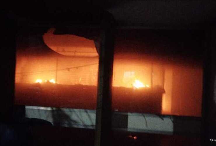 Imagen de Incendio en la Escuela Comercial N° 415