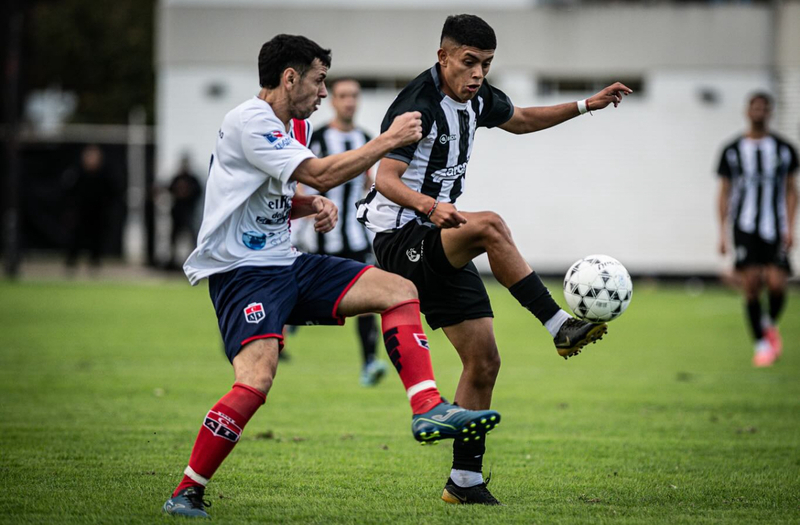 Imagen de Fútbol: Unión jugará mañana de local ante Independiente