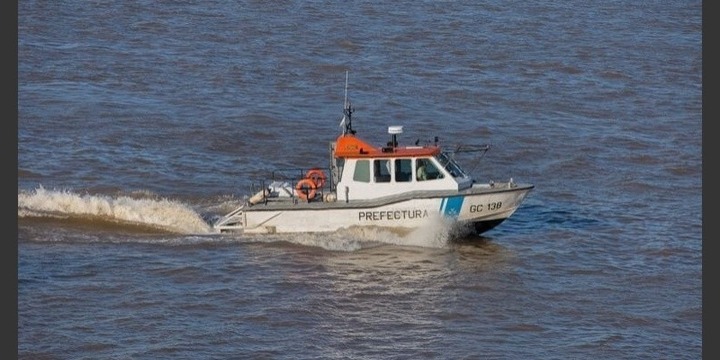 Prefectura seguía rastrillando la zona donde se perdieron los pescadores. (archivo Rosario3)