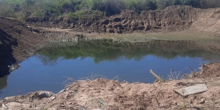 Imagen de Denuncian promesas incumplidas y contaminación: Vecinos de Campo de la Ribera alzan su voz por una cava a cielo abierto