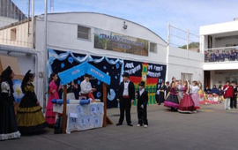 Imagen de La Escuela Santa Lucía, realizó el acto por el 25 de Mayo