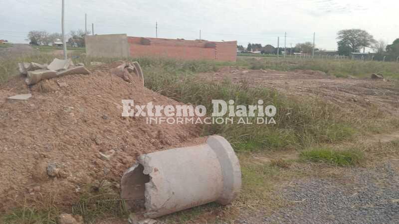 Imagen de Desde �Mi Lote� denuncian que en el lugar estar&iacute;an arrojando material proveniente de la ampliaci&oacute;n de la ruta 21