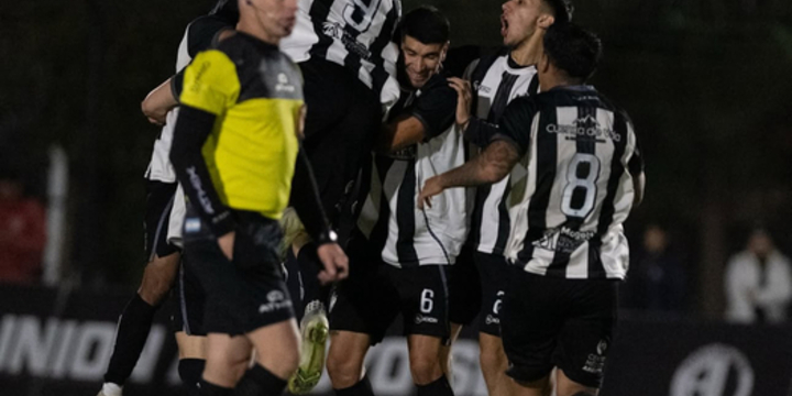 Imagen de Copa Santa Fe: Unión igualó 2-2 ante Alba de Maciel