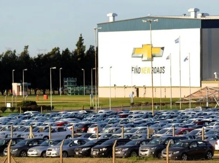 Imagen de General Motors suspende la producción una semana por mes hasta fin de año en Alvear