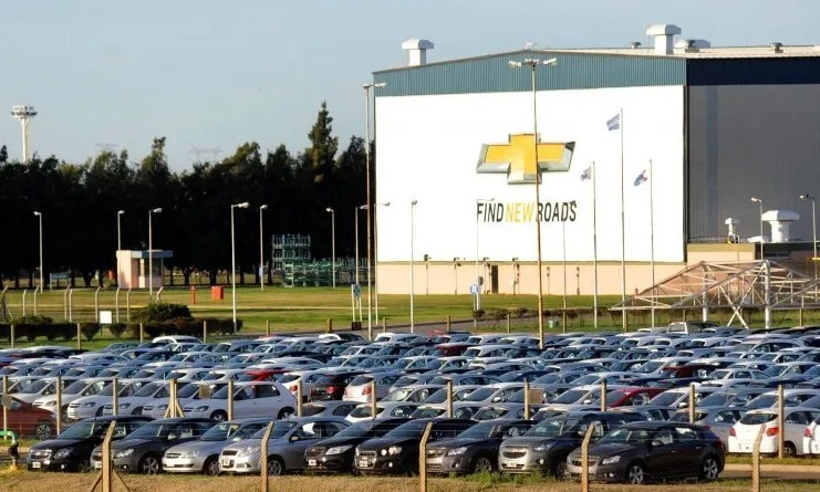 Imagen de General Motors suspende la producci&oacute;n una semana por mes hasta fin de a&ntilde;o en Alvear