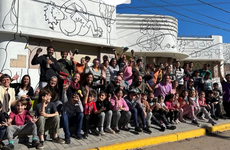 Imagen de Se pintó el Mural externo del Centro Cultural de General Lagos