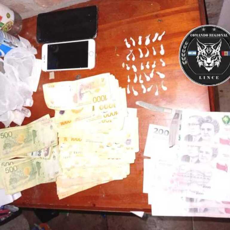 Imagen de Desbaratan fiesta clandestina en barrio Bote Club y secuestran cocaína