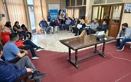 Imagen de Vecinos de Playa Hermosa participaron en el Concejo para debatir sobre obras de infraestructura