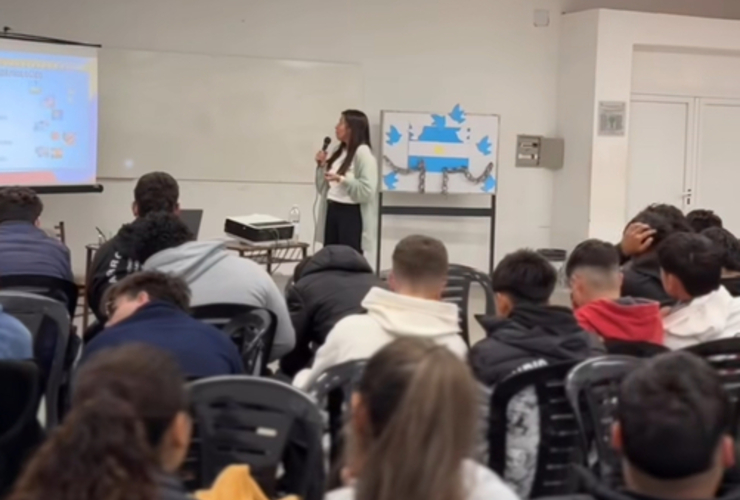 Imagen de Estudiantes de la ESSO 396, realizaron iniciativa para proyecto de Nutrición y Manipulación de Alimentos