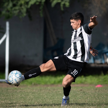 Imagen de Fútbol: Unión juega mañana ante Juventud Unida, por la vuelta de Cuartos de Final
