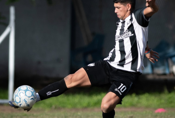 Imagen de Fútbol: Unión juega mañana ante Juventud Unida, por la vuelta de Cuartos de Final