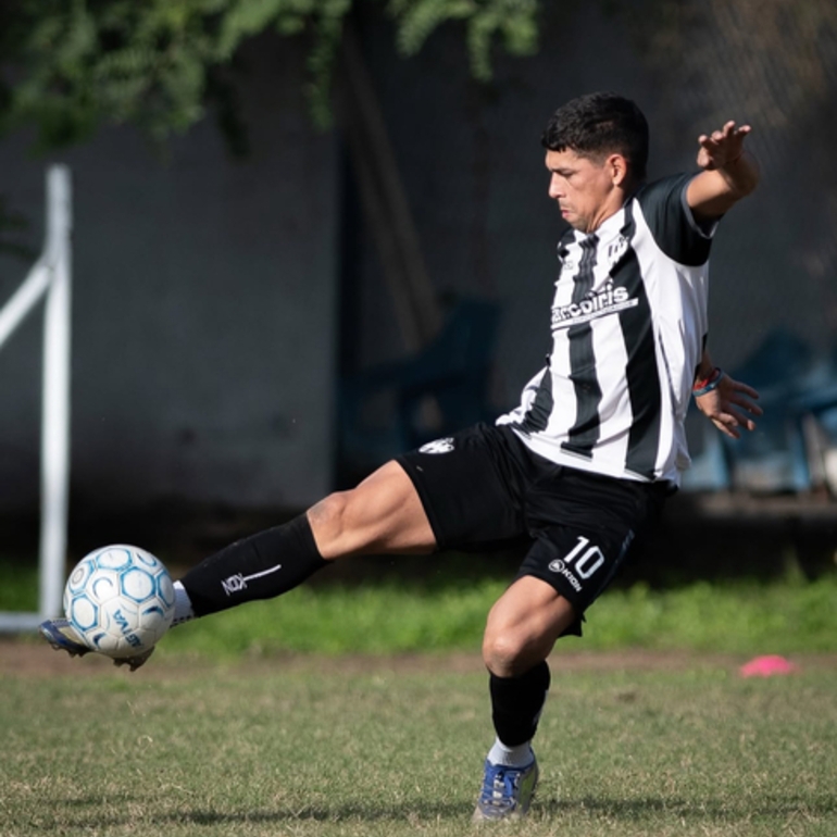 Imagen de Fútbol: Unión juega mañana ante Juventud Unida, por la vuelta de Cuartos de Final
