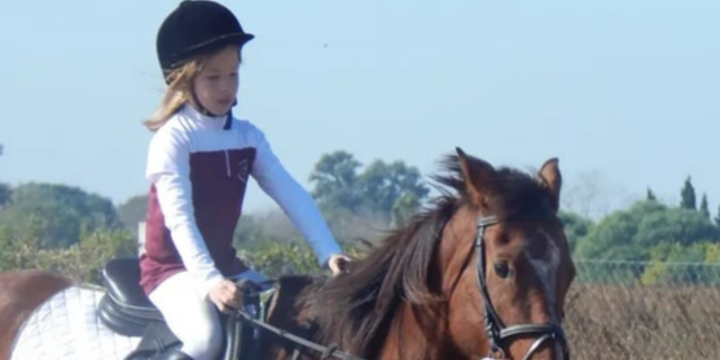 Imagen de Jazmín Boschiero, fue 1º puesto en Deportes Hípicos en Villa Constitución