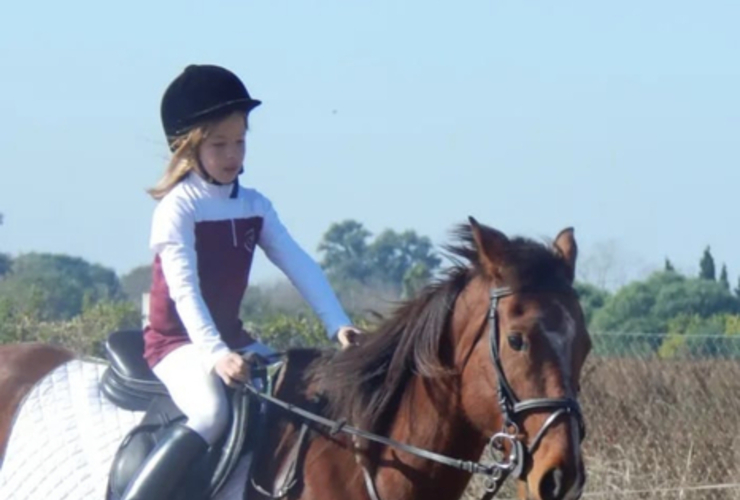 Imagen de Jazmín Boschiero, fue 1º puesto en Deportes Hípicos en Villa Constitución