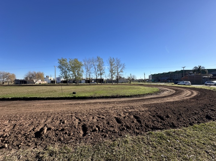 Imagen de En el marco de los 'Santa Fe en Movimiento' se inauguró la nueva Pista de Atletismo