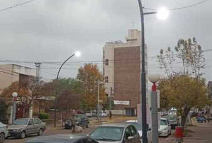 Tareas de prueba de funcionamiento de luminaria nueva