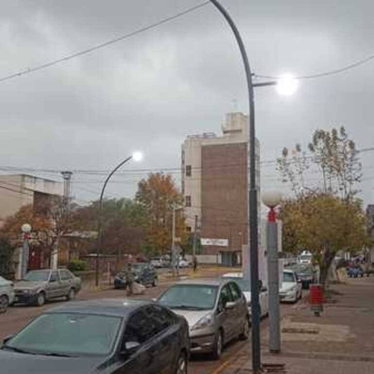 Tareas de prueba de funcionamiento de luminaria nueva