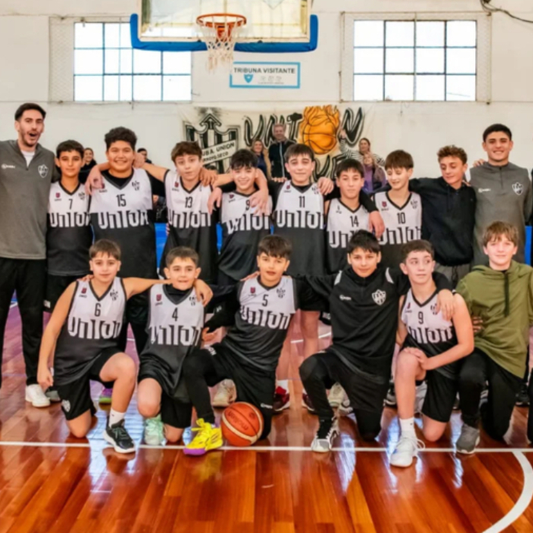 Imagen de Básquet: La U13 de Unión jugará mañana por Copa Santa Fe