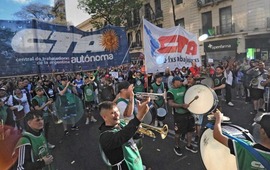 Imagen de Paro y movilizaci&oacute;n en apoyo a Cristina: las dos CTA ya definieron el cese de actividades y le meten presi&oacute;n a la CGT para una marcha masiva