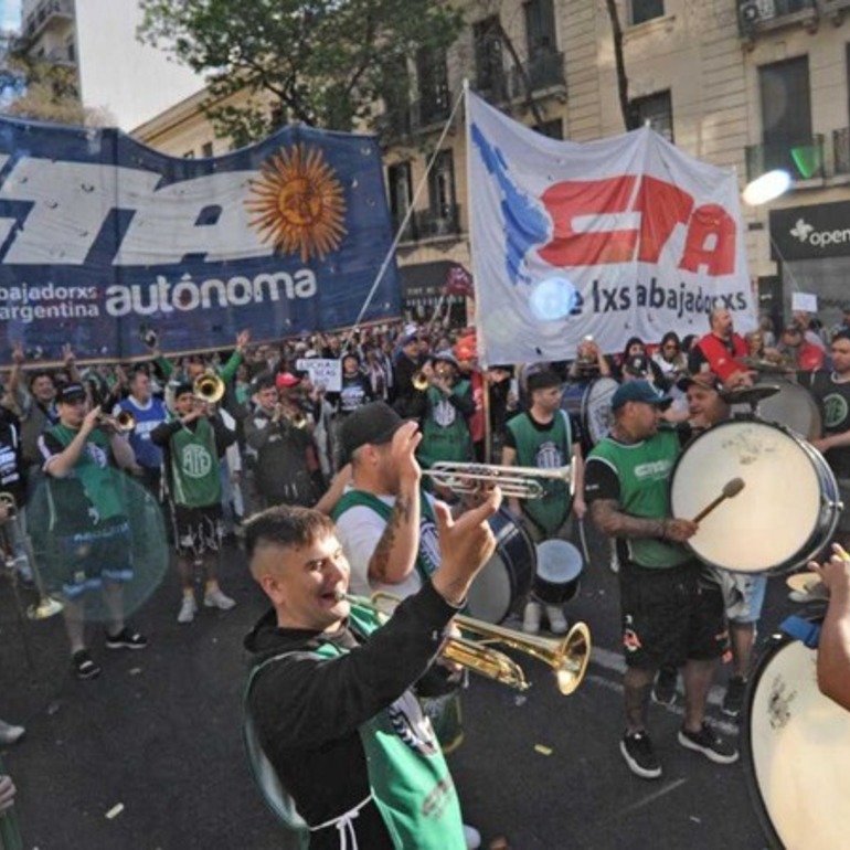 Imagen de Paro y movilización en apoyo a Cristina: las dos CTA ya definieron el cese de actividades y le meten presión a la CGT para una marcha masiva