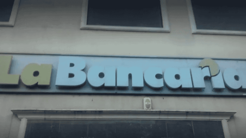 Imagen de Bancarios acordaron una nueva suba y el salario b&aacute;sico se acerca a los 2 millones de pesos