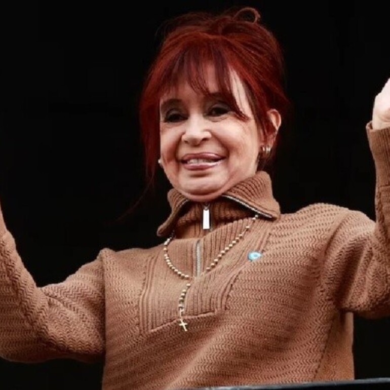La expresidenta puede salir a saludar a la gente