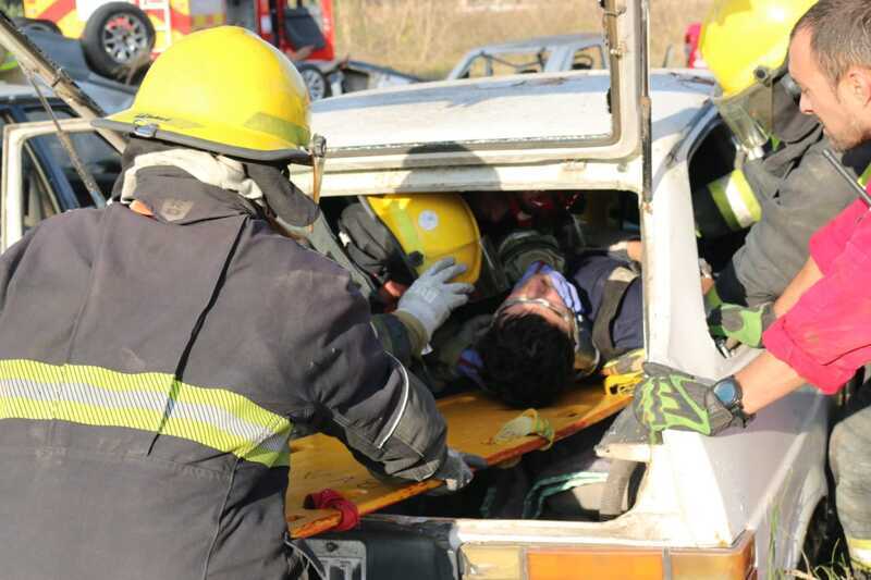 Se realizó una práctica de trauma y movilización de víctimas en accidentes de tránsito.