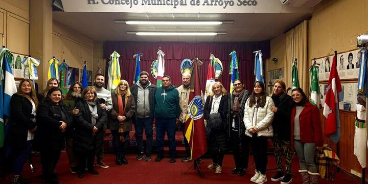 Imagen de El Concejo Municipal inauguró la muestra itinerante Abanderados