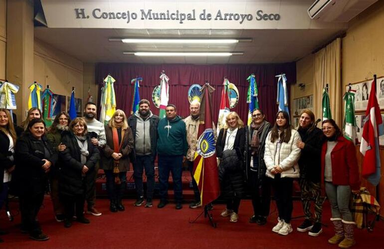 Imagen de El Concejo Municipal inauguró la muestra itinerante Abanderados