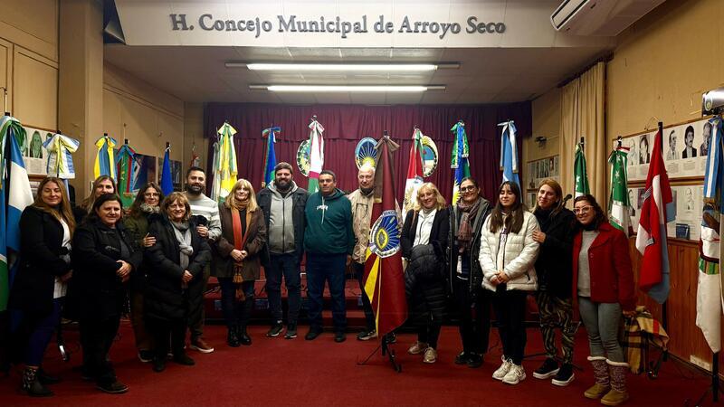 Imagen de El Concejo Municipal inaugur&oacute; la muestra itinerante �Abanderados�