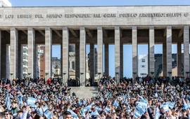 Imagen de El fin de semana de la Bandera dej&oacute; $ 7.600 millones en la provincia